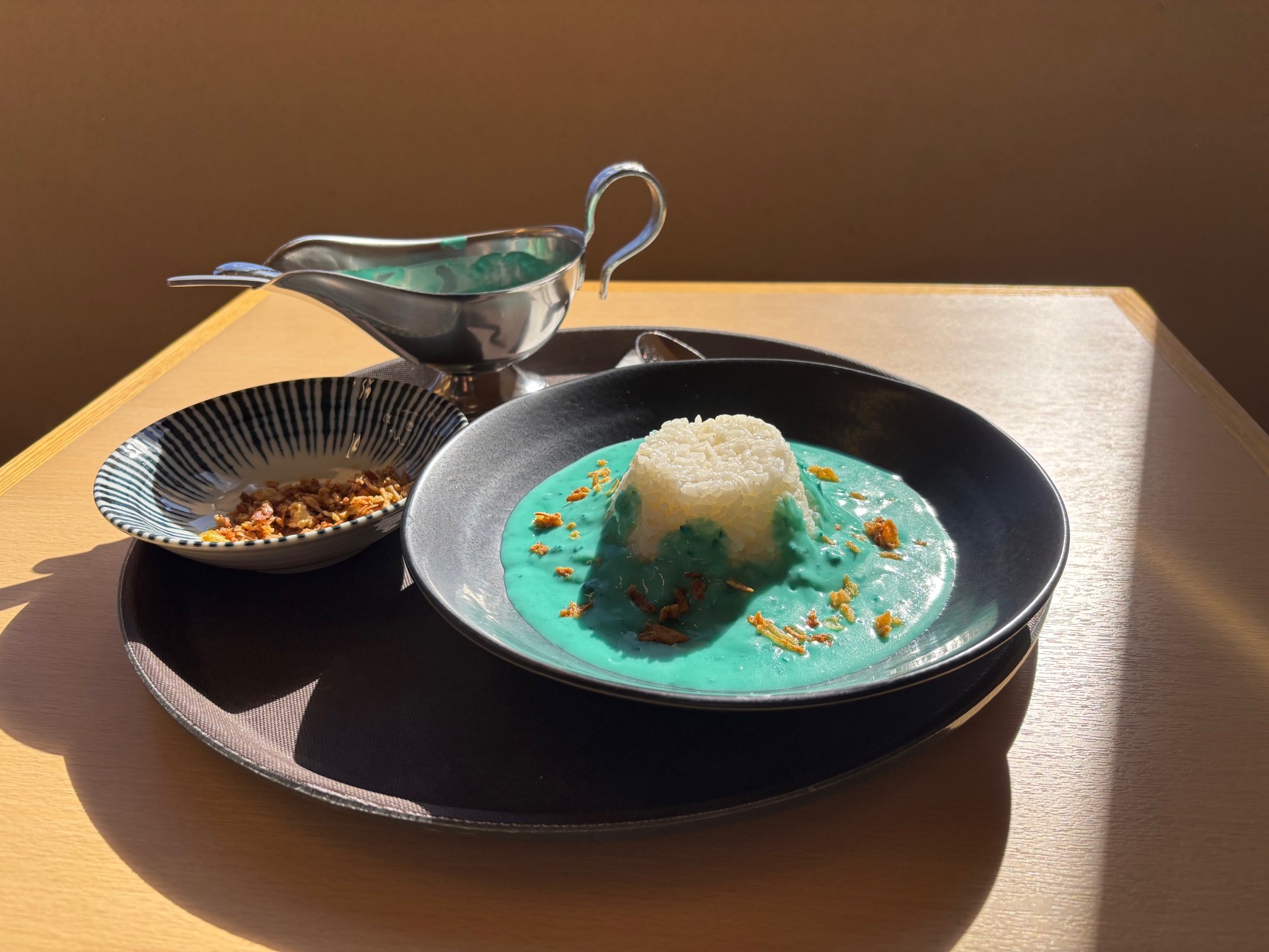 まるで富士山？フォトジェニックな「富士山カレー」を食べよう